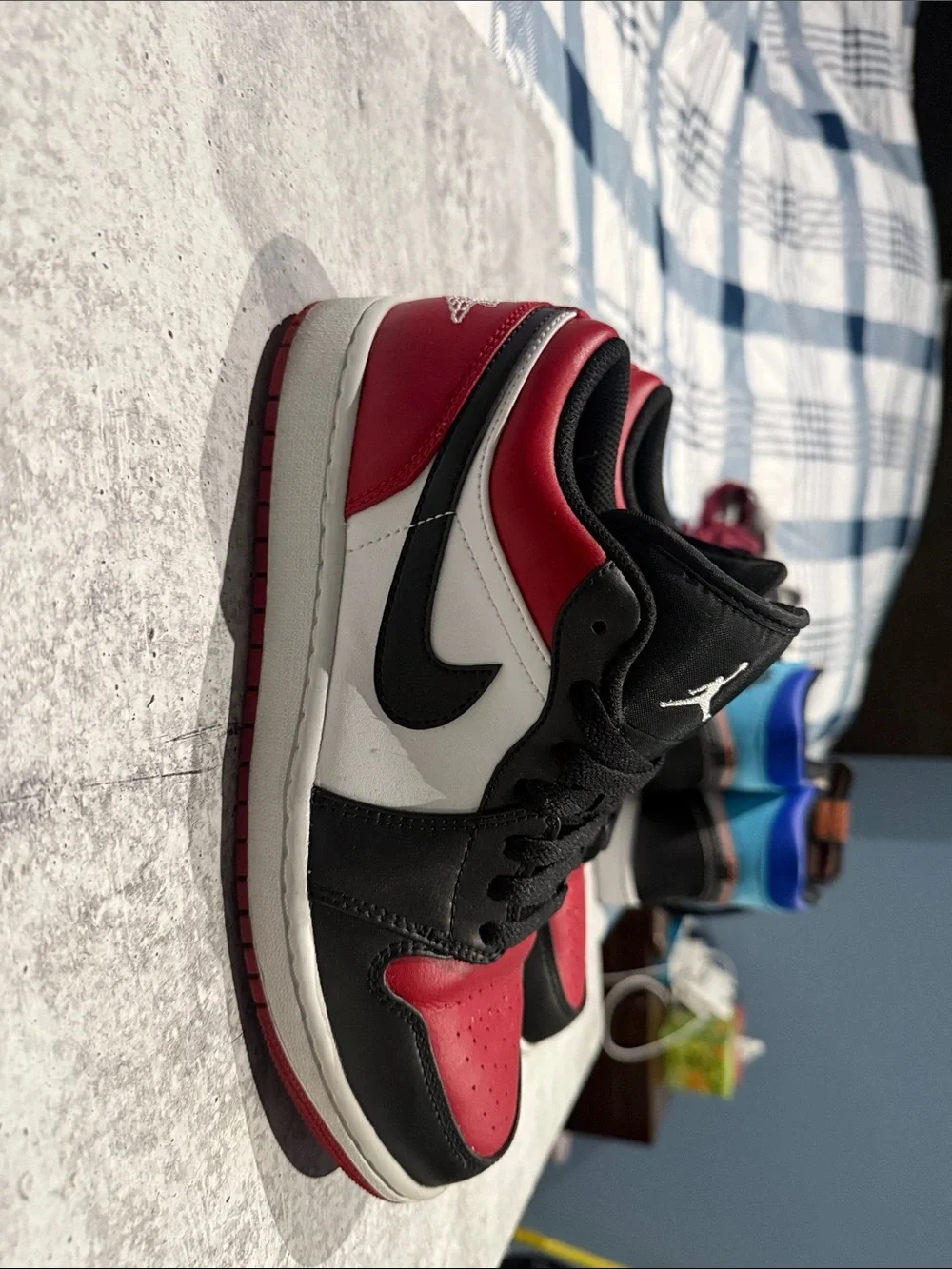 Jordan Men's Sneakers Black and Red